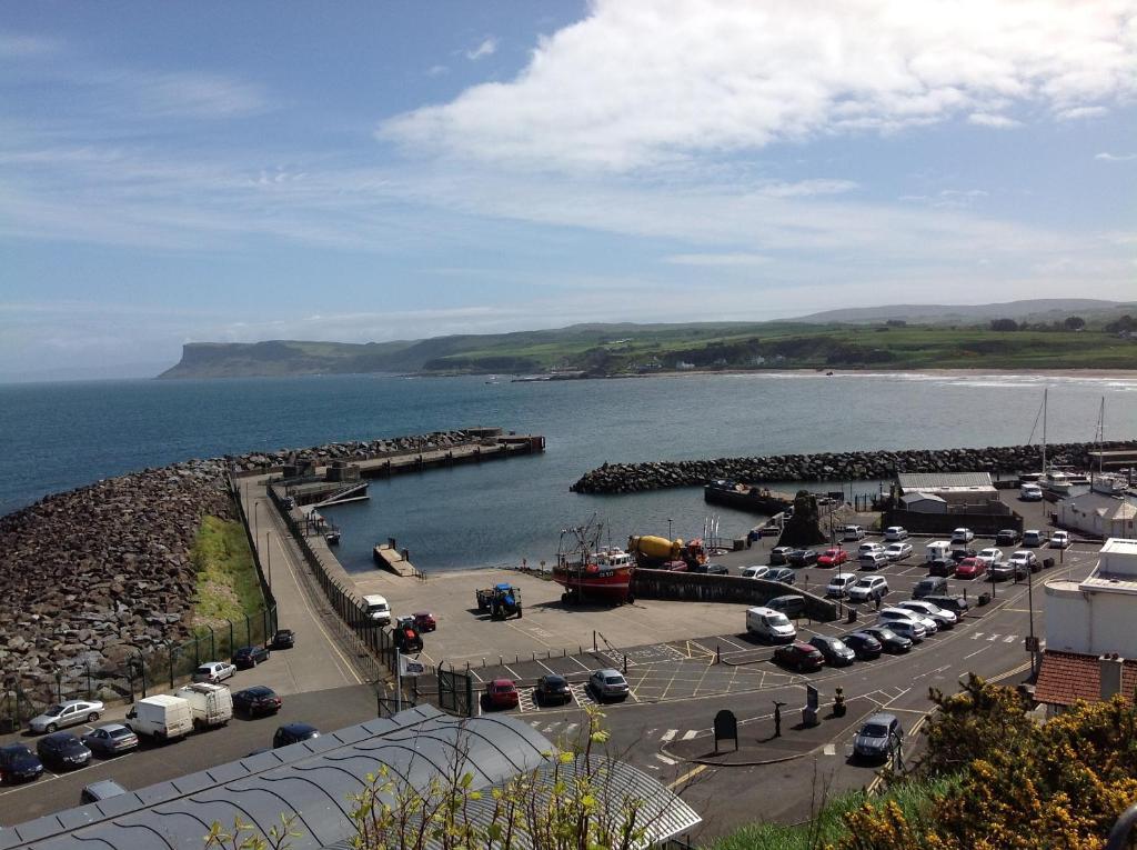 Garron View Panzió Cushendall Kültér fotó
