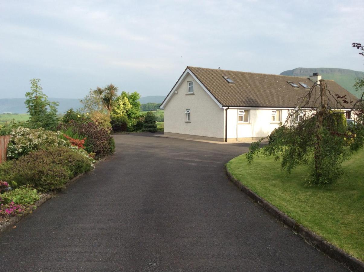 Garron View Panzió Cushendall Kültér fotó